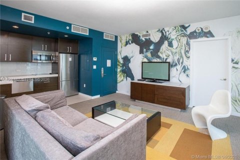 Condo in Sunny Isles Beach, Florida, 2 bedrooms № 2031834 - photo 8