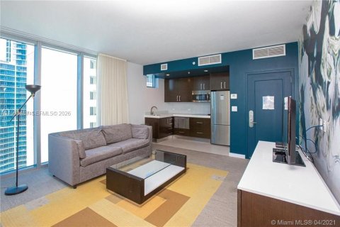 Condo in Sunny Isles Beach, Florida, 2 bedrooms № 2031834 - photo 10