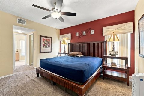 Casa en venta en Kissimmee, Florida, 5 dormitorios, 248.7 m2 № 2321755 - foto 15