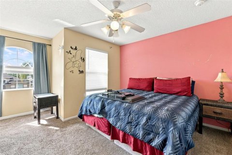 Casa en venta en Kissimmee, Florida, 5 dormitorios, 248.7 m2 № 2321755 - foto 20