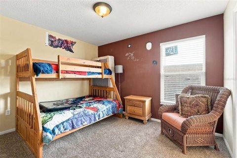 Casa en venta en Kissimmee, Florida, 5 dormitorios, 248.7 m2 № 2321755 - foto 24