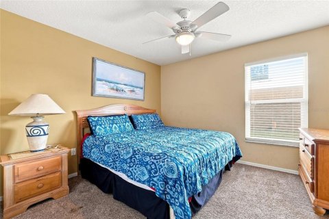 Casa en venta en Kissimmee, Florida, 5 dormitorios, 248.7 m2 № 2321755 - foto 26