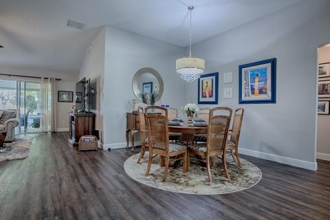 Casa en venta en The Villages, Florida, 3 dormitorios, 138.98 m2 № 1886867 - foto 7
