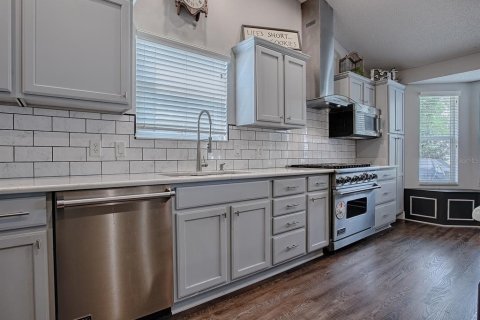 Casa en venta en The Villages, Florida, 3 dormitorios, 138.98 m2 № 1886867 - foto 17