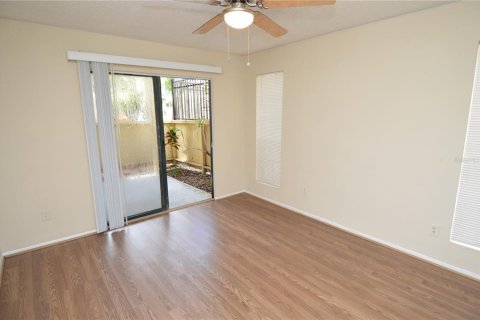 Condo in Tampa, Florida, 1 bedroom  № 1903934 - photo 29