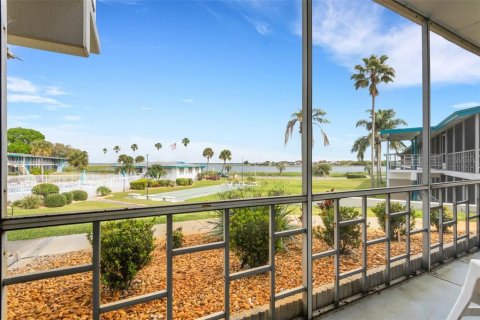 Condominio en venta en Lakeland, Florida, 2 dormitorios, 75.81 m2 № 1910595 - foto 4