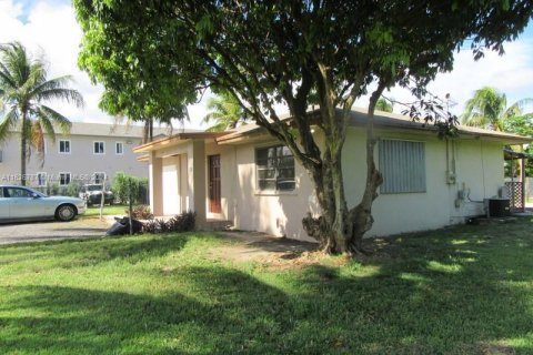 Casa en venta en Homestead, Florida, 1 dormitorio, 76.55 m2 № 2037647 - foto 28