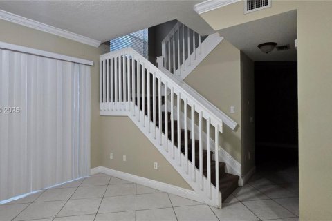 Touwnhouse à louer à Dania Beach, Floride: 3 chambres, 129.69 m2 № 2360228 - photo 4