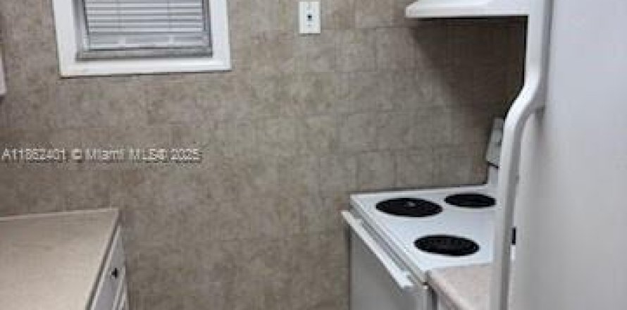 Appartement à Pembroke Pines, Floride 1 chambre, 1876.9 m2 № 1890842
