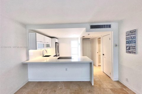 Condominio en alquiler en Aventura, Florida, 1 dormitorio, 68.84 m2 № 2052369 - foto 5