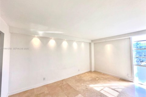 Condominio en alquiler en Aventura, Florida, 1 dormitorio, 68.84 m2 № 2052369 - foto 9