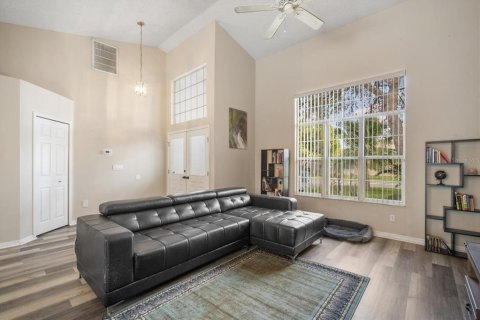 Villa ou maison à vendre à Spring Hill, Floride: 4 chambres, 193.98 m2 № 1822967 - photo 4