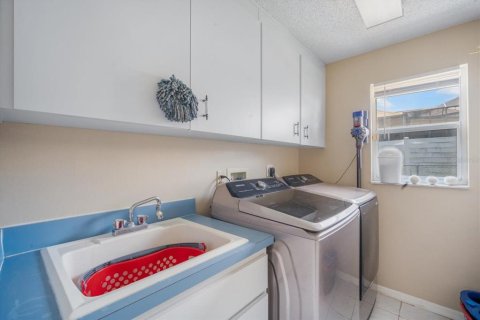 Villa ou maison à vendre à Spring Hill, Floride: 4 chambres, 193.98 m2 № 1822967 - photo 21