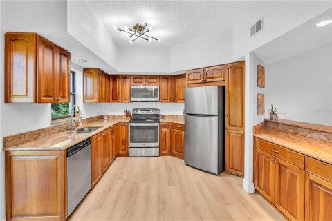 Купить кондоминиум в Сарасота, Флорида 7 комнат, 159.05м2, № 1912162 - фото 15