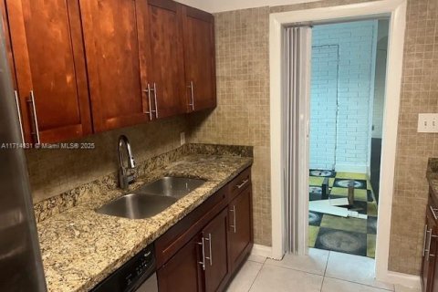 Casa en venta en Fort Lauderdale, Florida, 3 dormitorios, 178 m2 № 1466623 - foto 5