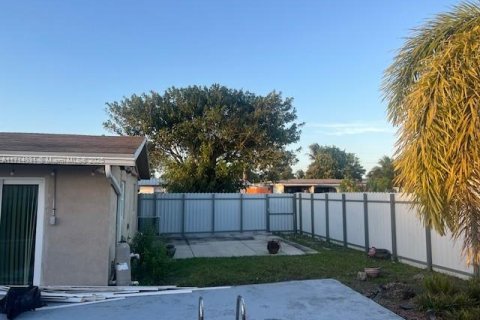 Casa en venta en Fort Lauderdale, Florida, 3 dormitorios, 178 m2 № 1466623 - foto 27