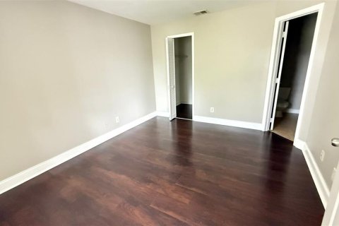 Condo in Orlando, Florida, 3 bedrooms  № 1787876 - photo 7