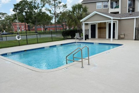 Condo in Orlando, Florida, 3 bedrooms  № 1787876 - photo 16