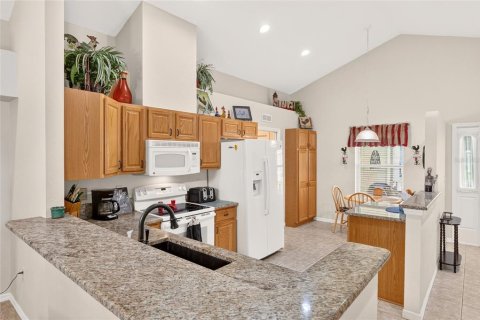 Villa ou maison à vendre à Ocala, Floride: 2 chambres, 150.32 m2 № 2395536 - photo 9
