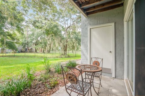 Condo in Gainesville, Florida, 2 bedrooms  № 1402315 - photo 15