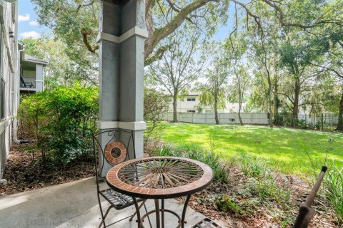 Condo in Gainesville, Florida, 2 bedrooms  № 1402315 - photo 14