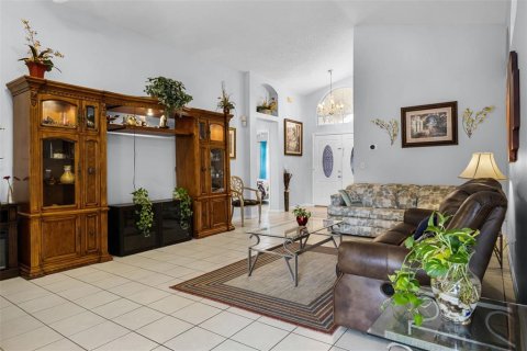 House in Davenport, Florida 3 bedrooms, 154.68 sq.m. № 1821418 - photo 6