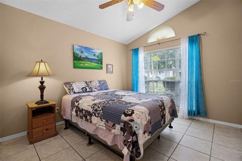 House in Davenport, Florida 3 bedrooms, 154.68 sq.m. № 1821418 - photo 15