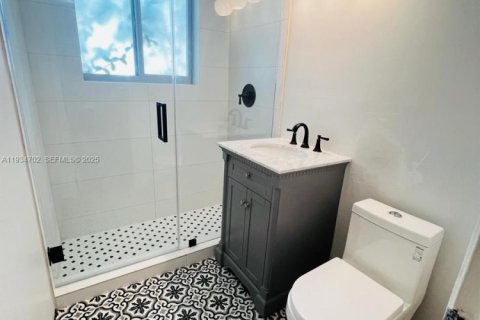 Condominio en alquiler en Miami Beach, Florida, 31.31 m2 № 1993937 - foto 17