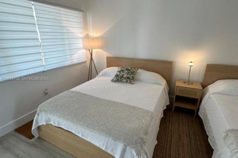 Condominio en alquiler en Miami Beach, Florida, 31.31 m2 № 1993937 - foto 6