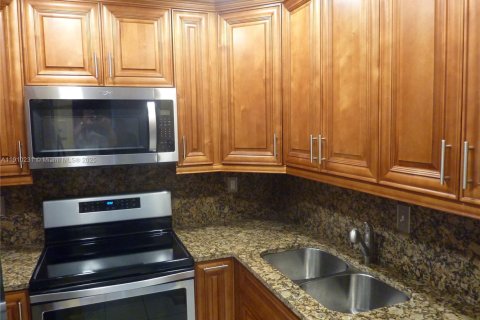 Copropriété à louer à Pompano Beach, Floride: 1 chambre, 61.97 m2 № 1965899 - photo 21