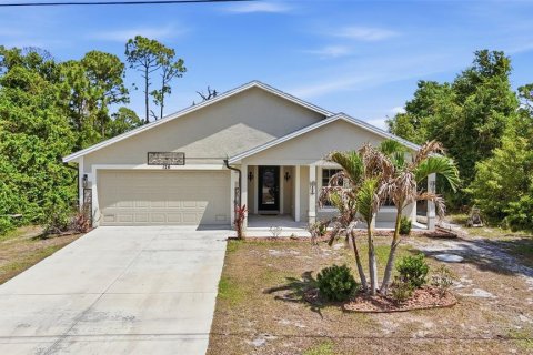 House in Rotonda, Florida 3 bedrooms, 149.29 sq.m. № 2166037