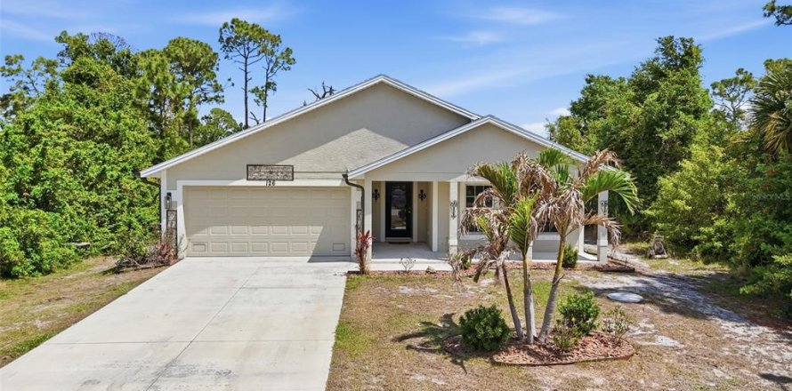 House in Rotonda, Florida 3 bedrooms, 149.29 sq.m. № 2166037