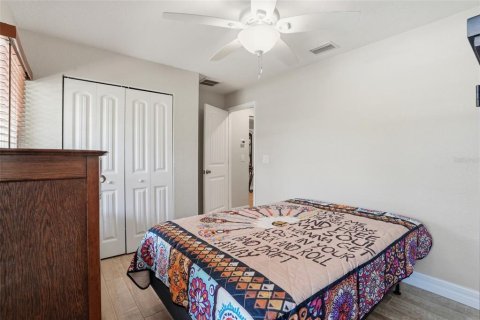 House in Rotonda, Florida 3 bedrooms, 149.29 sq.m. № 2166037 - photo 17