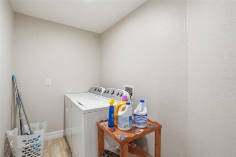 House in Rotonda, Florida 3 bedrooms, 149.29 sq.m. № 2166037 - photo 21