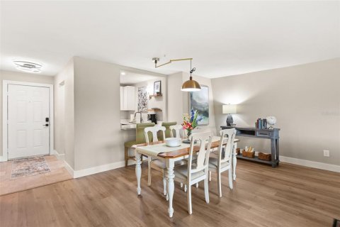 Condo in Orlando, Florida, 1 bedroom  № 2203376 - photo 10