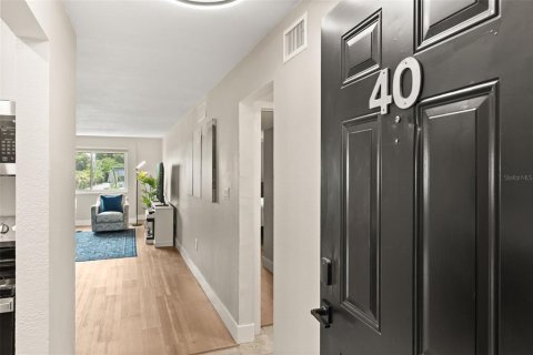 Condo in Orlando, Florida, 1 bedroom № 2203376