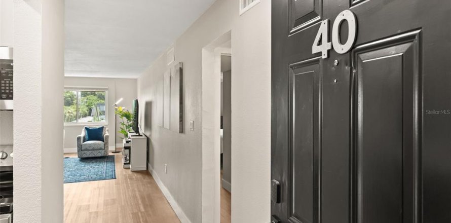 Condo in Orlando, Florida, 1 bedroom  № 2203376