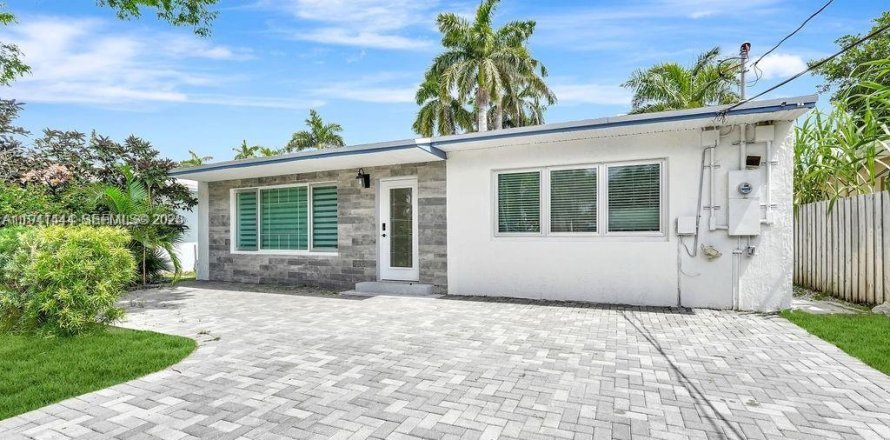 Дом в Холливуд, Флорида 3 спальни, 186.55м2 № 1998864