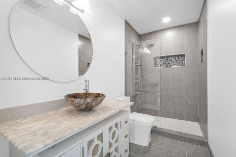 Снять в аренду виллу или дом в Холливуд, Флорида 3 спальни, 186.55м2, № 1998864 - фото 13