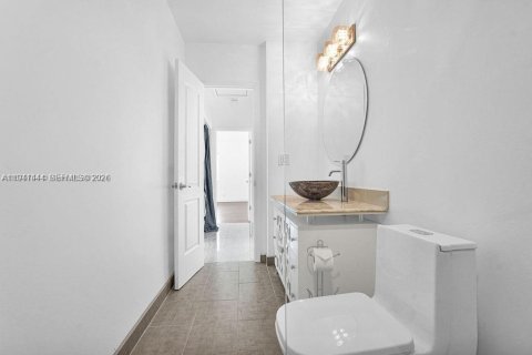 Снять в аренду виллу или дом в Холливуд, Флорида 3 спальни, 186.55м2, № 1998864 - фото 14