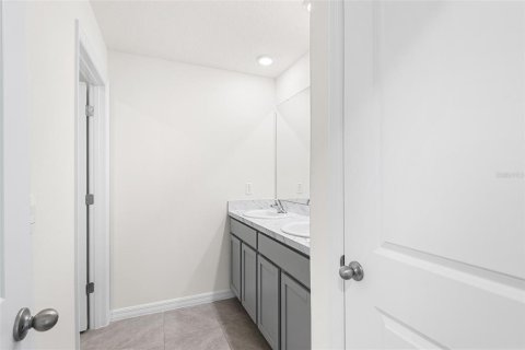 Casa en alquiler en Wimauma, Florida, 5 dormitorios, 248.42 m2 № 2156395 - foto 17