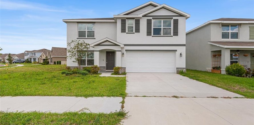 Casa en Wimauma, Florida 5 dormitorios, 248.42 m2 № 2156395