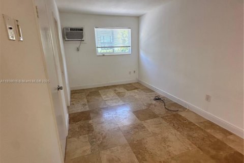 Copropriété à louer à Key Biscayne, Floride: 38.09 m2 № 1893334 - photo 10