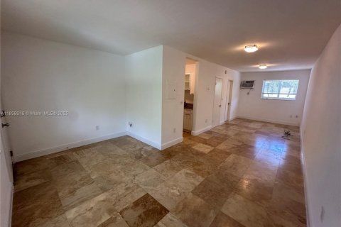 Copropriété à louer à Key Biscayne, Floride: 38.09 m2 № 1893334 - photo 6