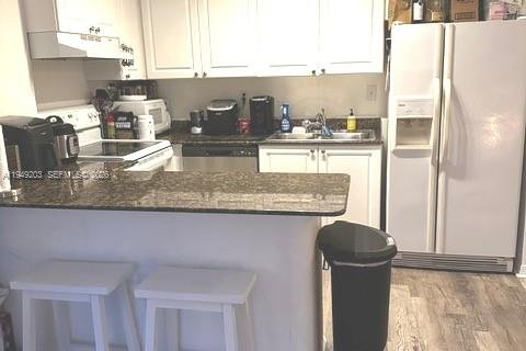 Copropriété à louer à Miami, Floride: 1 chambre, 58.53 m2 № 2005832 - photo 4