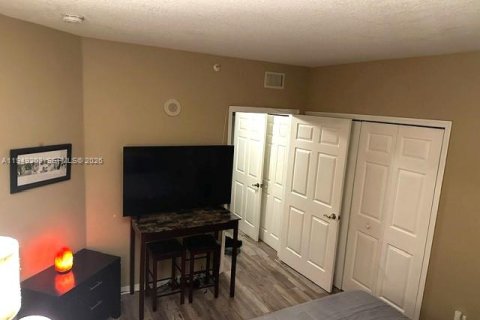 Copropriété à louer à Miami, Floride: 1 chambre, 58.53 m2 № 2005832 - photo 14