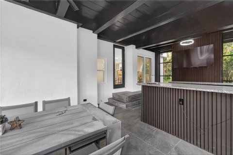 Купить виллу или дом в Лонгвуд, Флорида 10 комнат, 462.19м2, № 2149670 - фото 30
