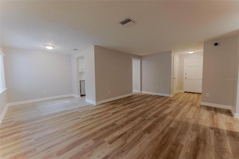Casa en venta en Sanford, Florida, 3 dormitorios, 131.46 m2 № 1751334 - foto 6