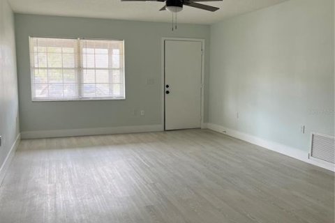 Casa en alquiler en Ocala, Florida, 3 dormitorios, 112.69 m2 № 1913033 - foto 3