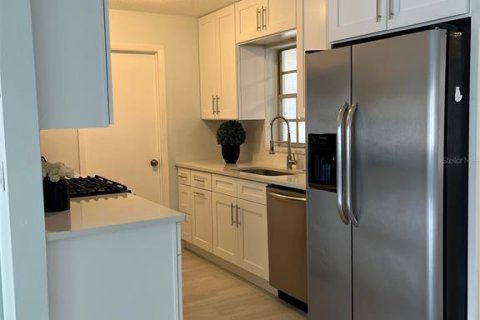 Casa en alquiler en Ocala, Florida, 3 dormitorios, 112.69 m2 № 1913033 - foto 9